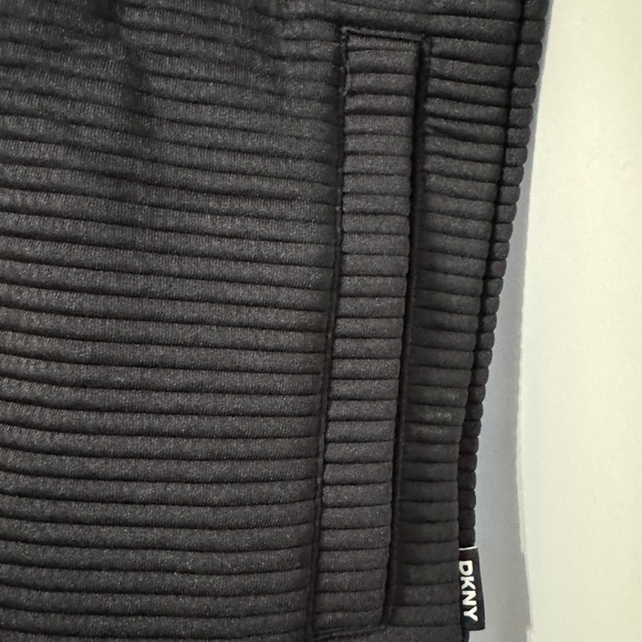 DKNY Women’s Black Textured Full Zip Hoodie Sweatshirt XXL - Picture 2 of 9